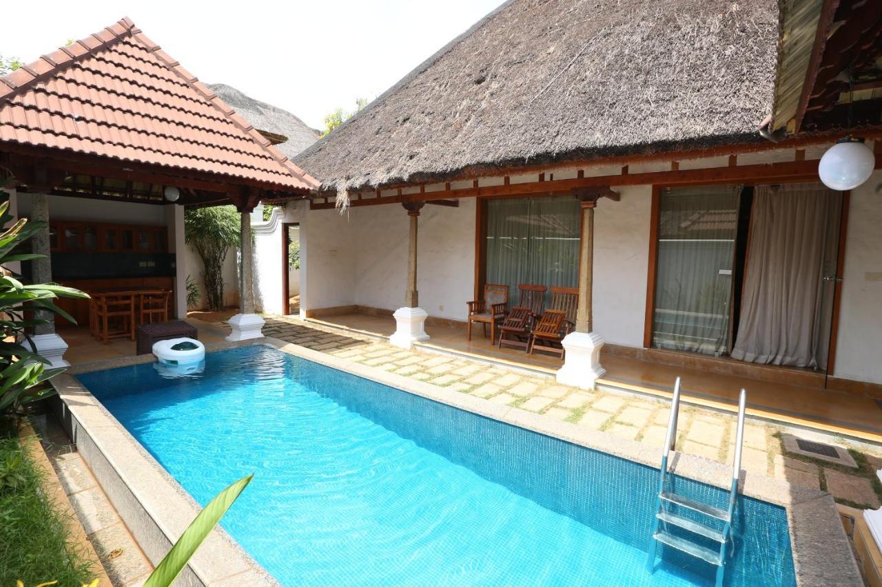 Hotel Le Pondy Puducherry Exterior foto