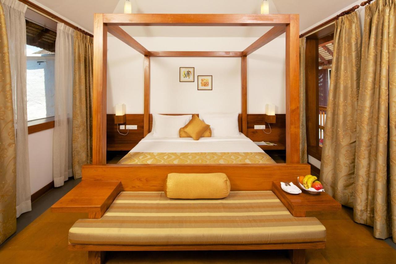 Hotel Le Pondy Puducherry Exterior foto