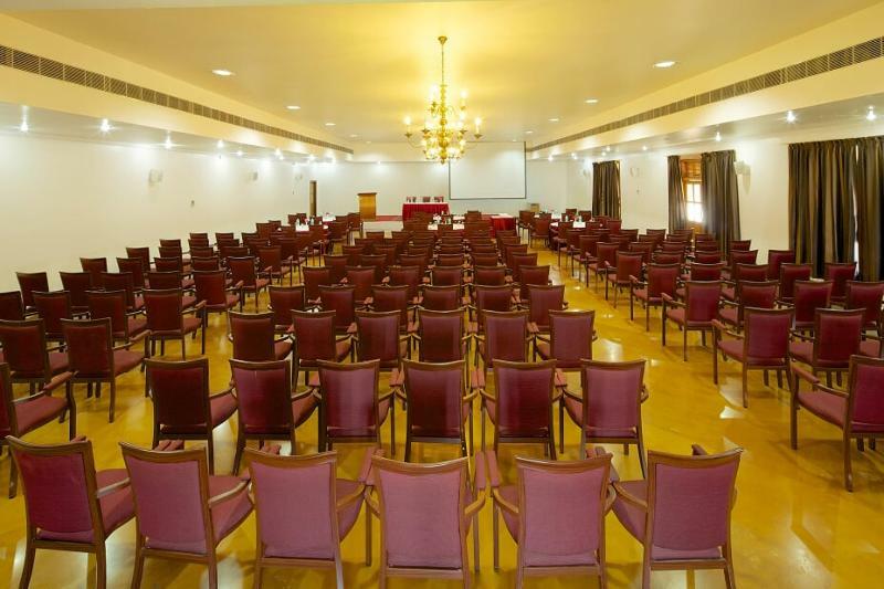 Hotel Le Pondy Puducherry Exterior foto